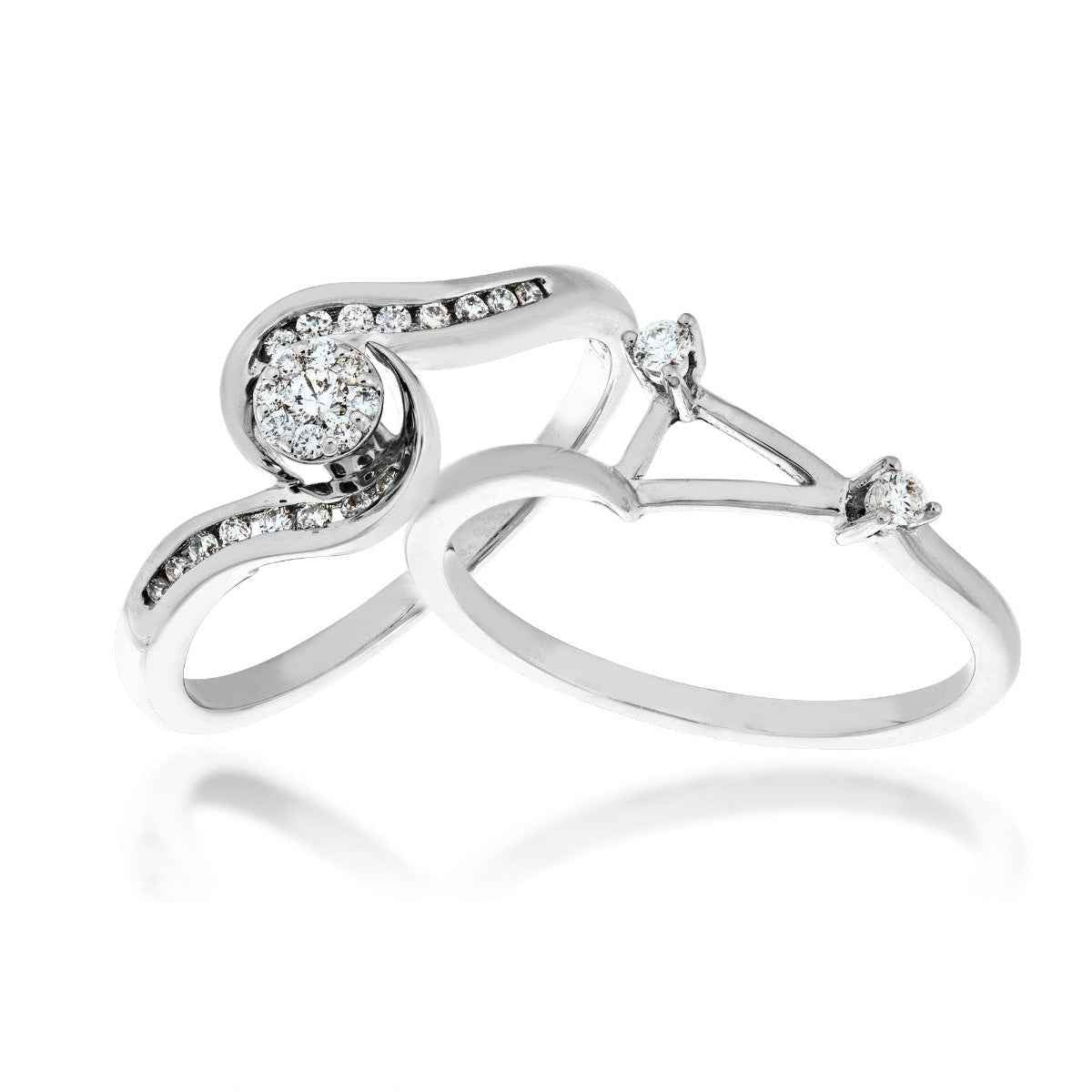 True Promise 1/4 ct. tw. Diamond Cluster Wedding Set in 10K White Gold close-up detail