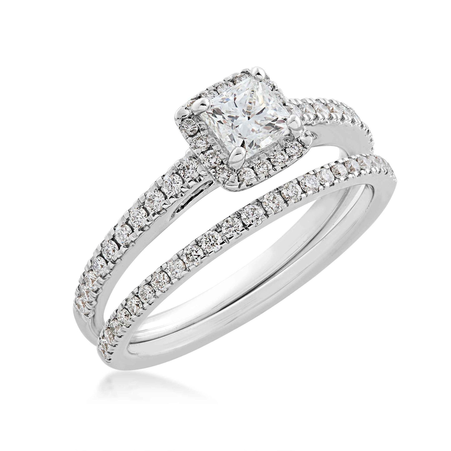 Noventa 7/8 ct. tw. Princess Cut Diamond Halo Wedding Set in 14K White Gold close-up detail