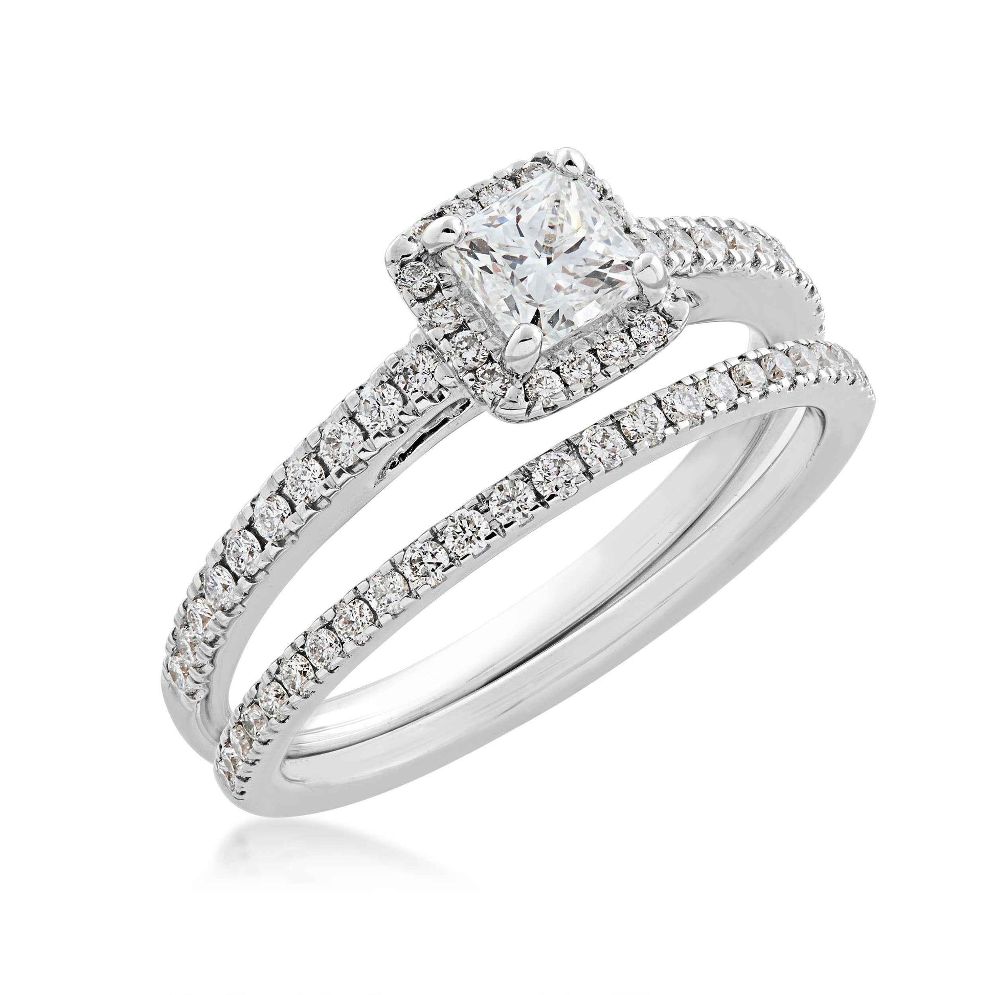 Noventa 7/8 ct. tw. Princess Cut Diamond Halo Wedding Set in 14K White Gold close-up detail