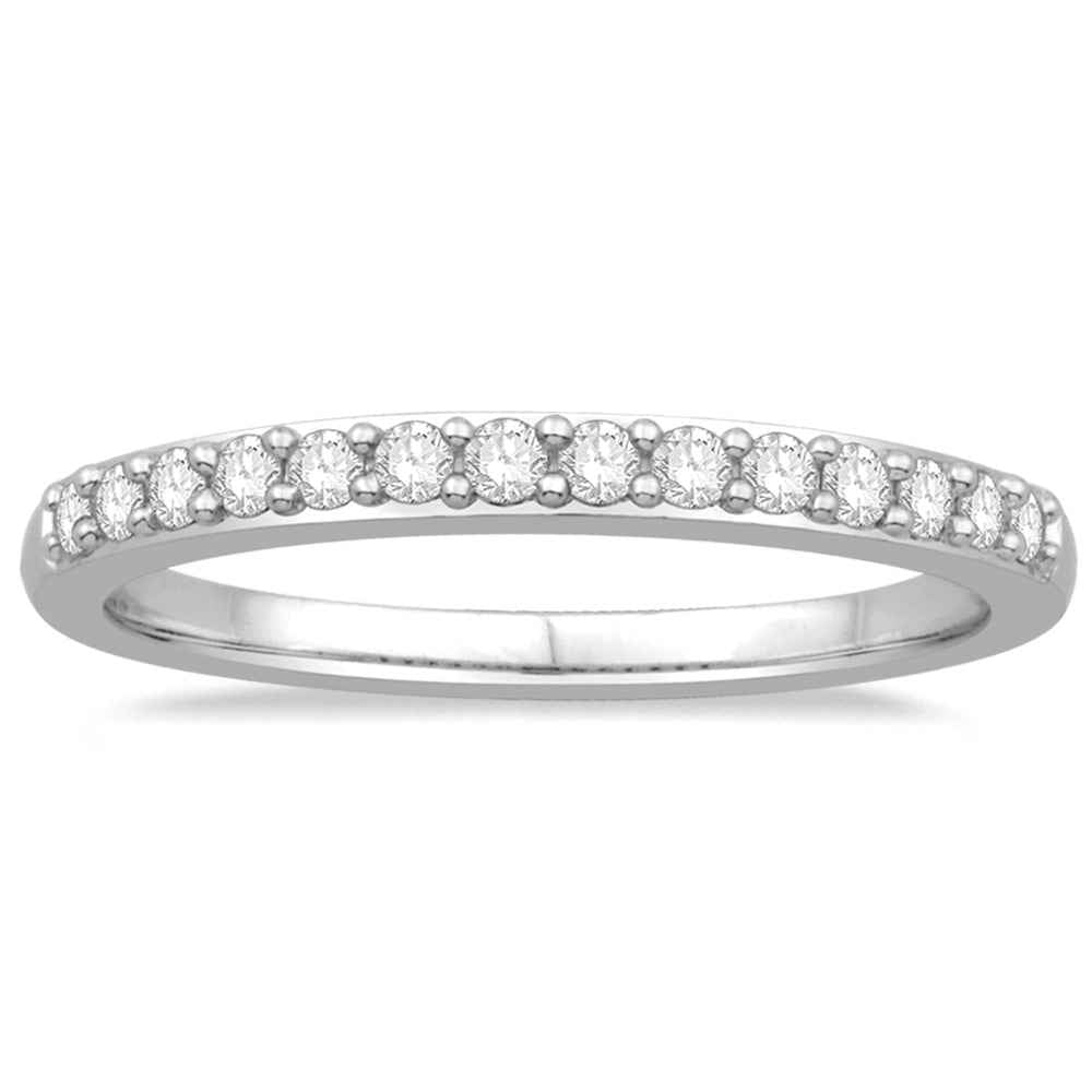 Natural 1-1/4 ct. tw. Cushion Halo Wedding Set in 14K White Gold close-up detail