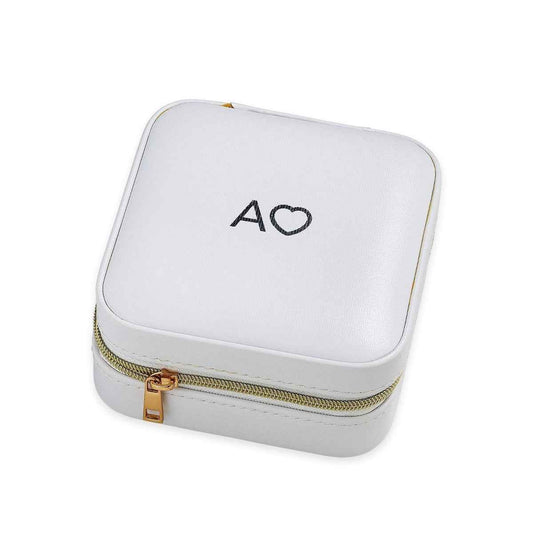 ðŸŽ Jewelry Travel Case (100% off)