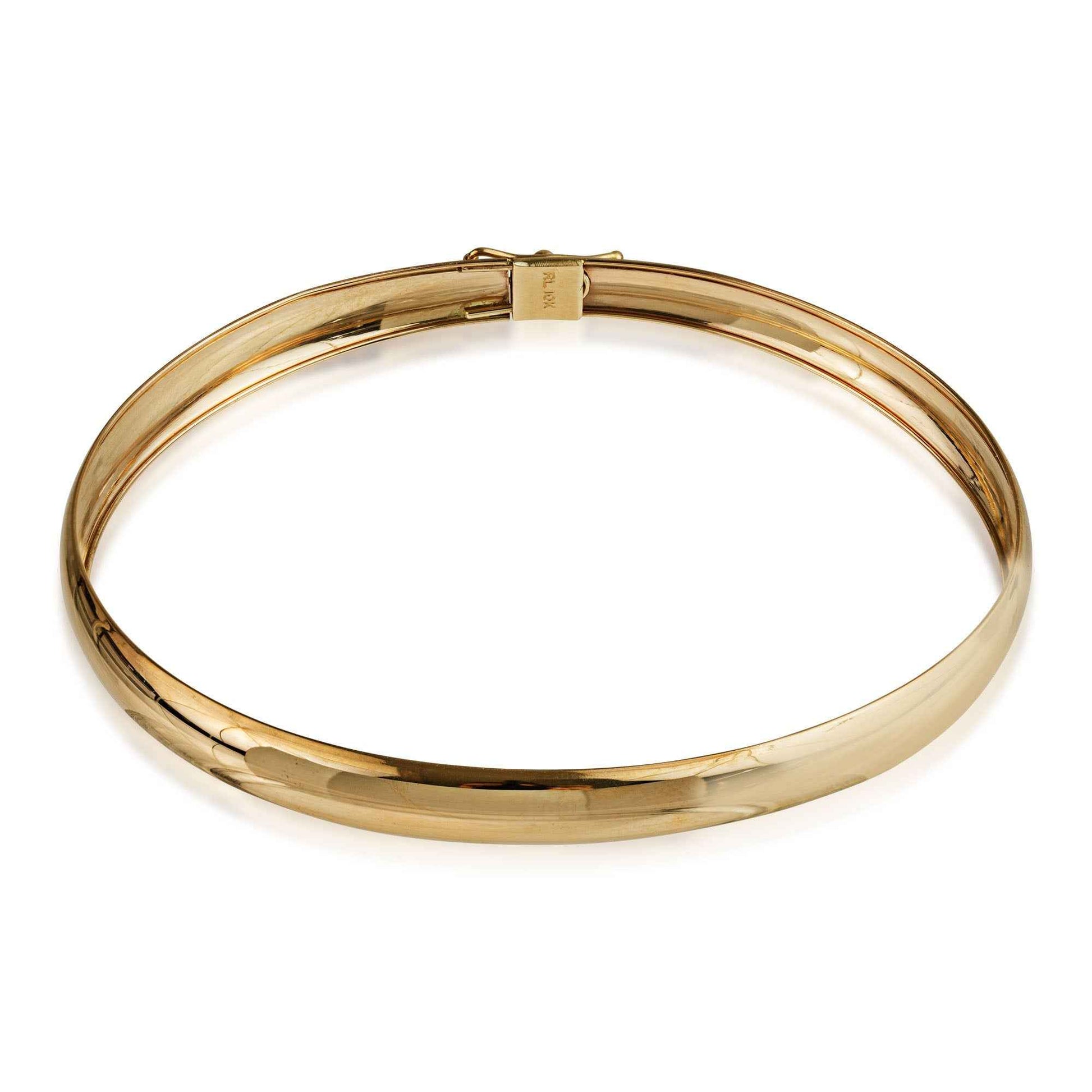 Oval 6MM Flex Bangle Bracelet in 10K Yellow Gold close-up detail