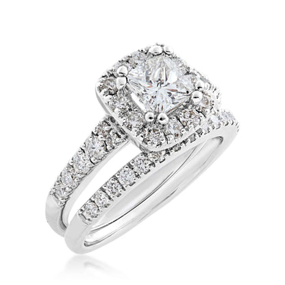 Noventa 2 ct. tw. Princess Cut Diamond Classic Halo Wedding Set in 14K White Gold close-up detail