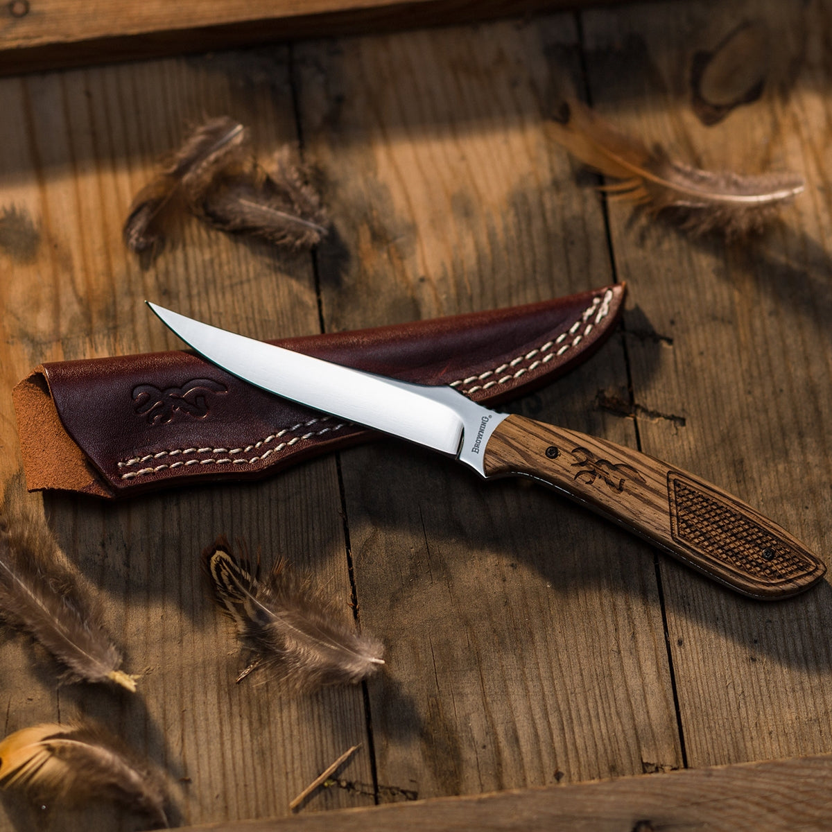 Browning Featherweight Classic Hunting Knife close-up detail