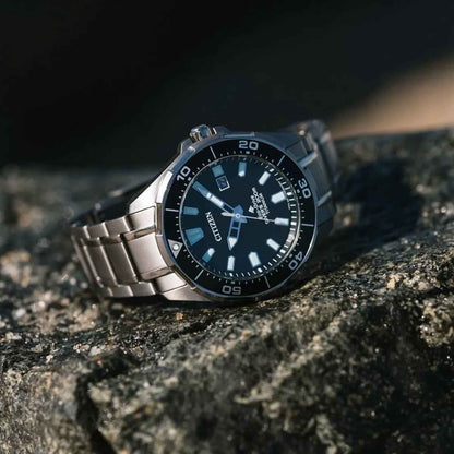 Citizen Men's Promaster Dive Eco-Drive Stainless Steel Watch with Black Dial close-up detail