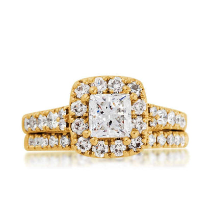 Noventa 2 ct. tw. Princess Cut Diamond Halo Wedding Set in 14K Yellow Gold close-up detail