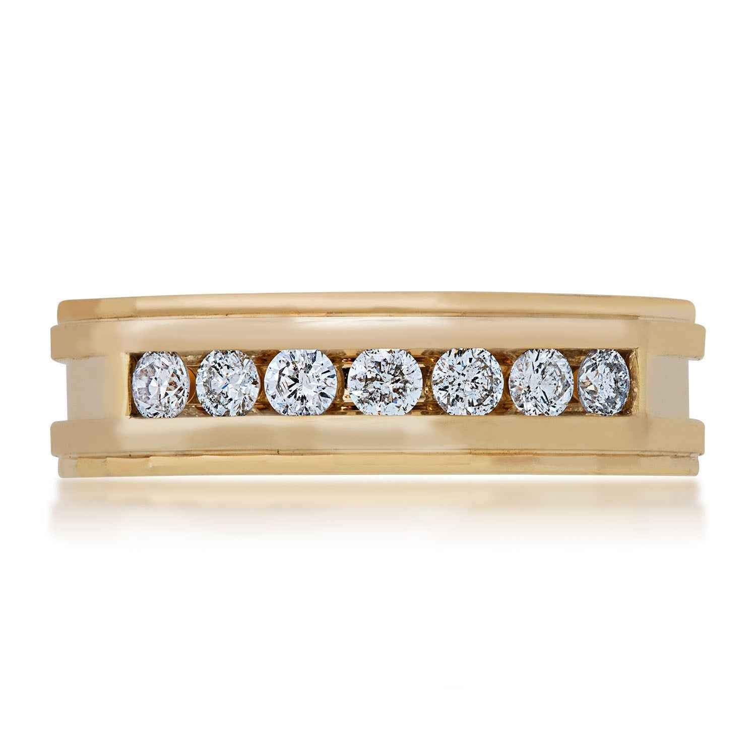 Men's 1/2 ct. tw. Round Brilliant Contemporary Diamond Wedding Band with Step-Edging Detail in a Polished 10K front view