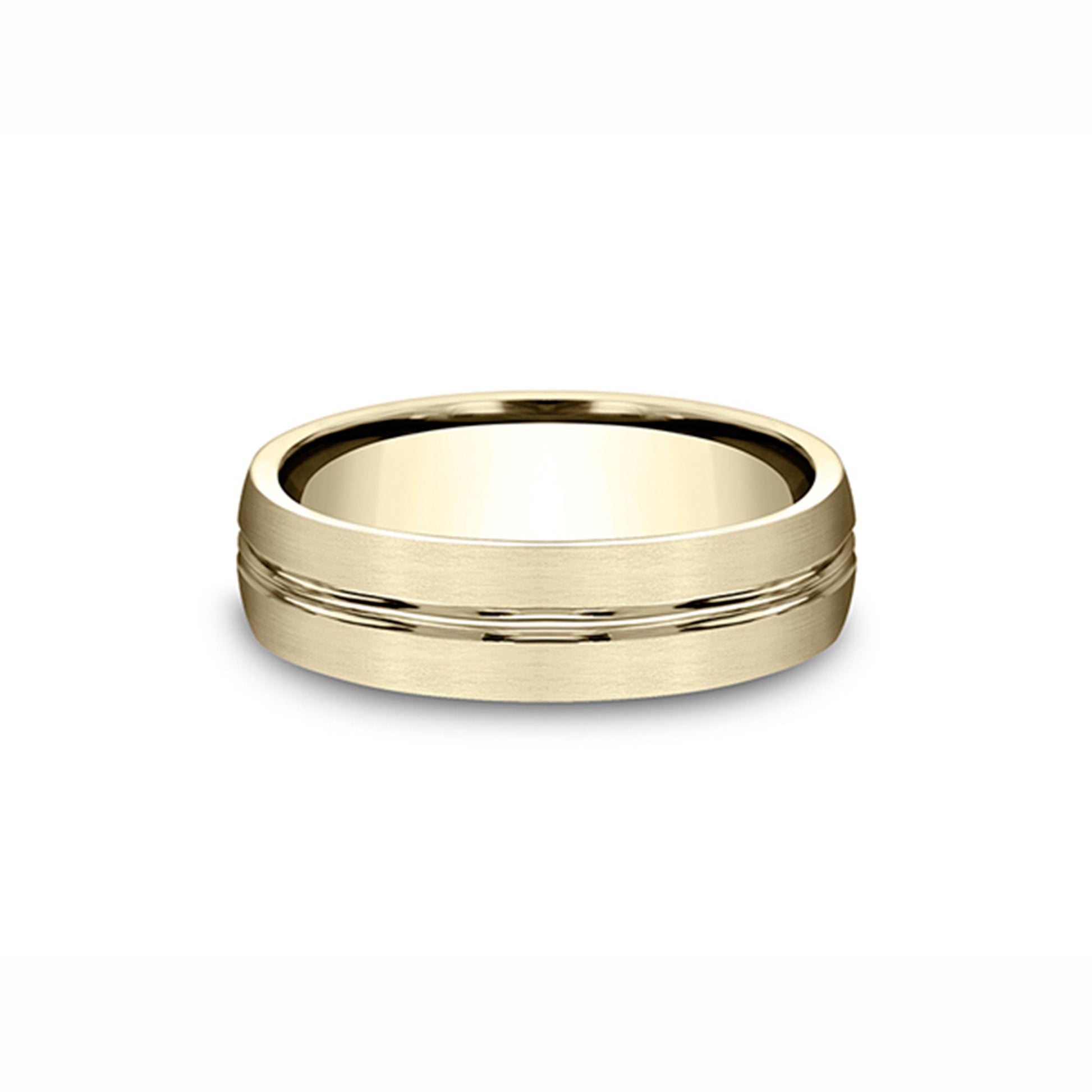 Benchmark Men's Satin Center Comfort-Fit Wedding Band in 10K Yellow Gold close-up detail