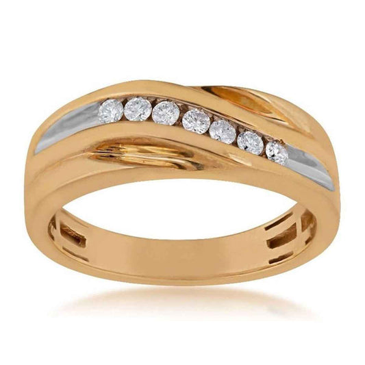 1/4 ct. tw. Men's Diamond Wedding Band in 10K Yellow Gold (2)