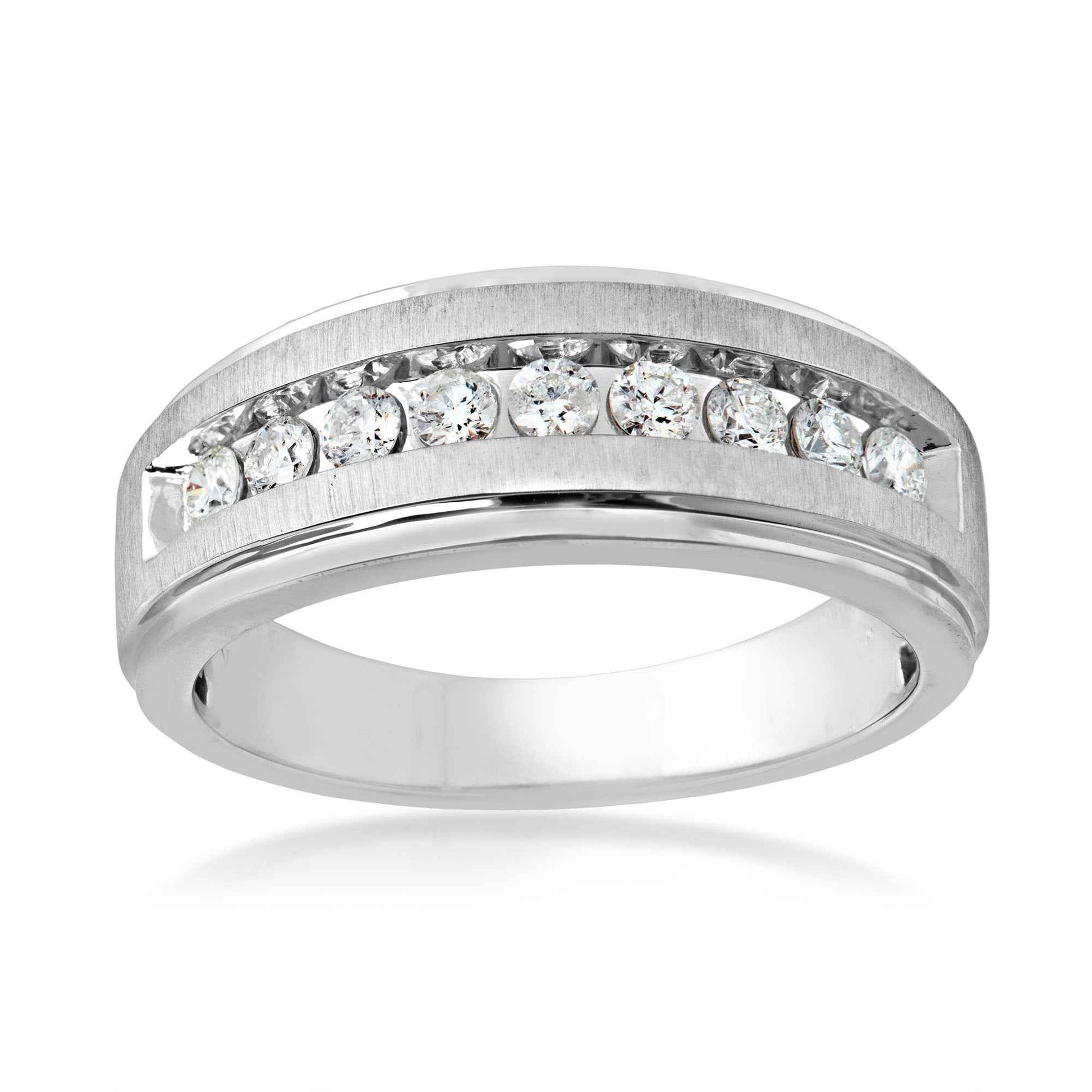 Men's 1/2 ct. tw Round Brilliant Diamond Wedding Band with Brushed Center & Polished Step-Edge in 10K White Gold