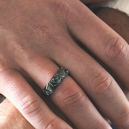 Star Wars Dark Armor 1/2 ct. tw. Treated Black Diamond Ring in Black Rhodium Plated 14K White Gold close-up detail