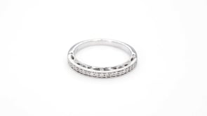 Brilliantly Yours 1/5 ct. tw. Round Diamond Wedding Band with Filigree-Inspired Milgrain Edging close-up detail