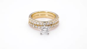 Natural 2 ct. tw. Round Brilliant Diamond Wedding Set in 14K Yellow Gold front view