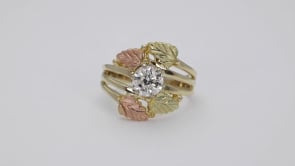 Noventa & Black Hills Gold 1 ct. tw. Round Diamond Solitaire Engagement Ring in 10K Yellow Gold close-up detail