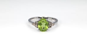 Oval Peridot & 1/7 ct. tw. Diamond Ring in 14K White Gold side profile