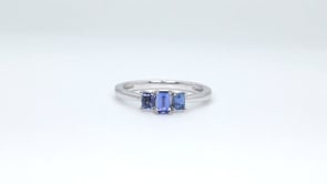 Baguette Yogo Sapphire 3-Stone Ring in 10K White Gold close-up detail