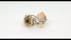 Black Hills Gold Sunflower & Leaf Ring in 10K White & Yellow Gold close-up detail