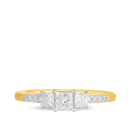 Adamante 3/4 ct. tw. Lab-Grown Princess Cut Diamond Trio Engagement Ring in 14K Yellow Gold close-up detail