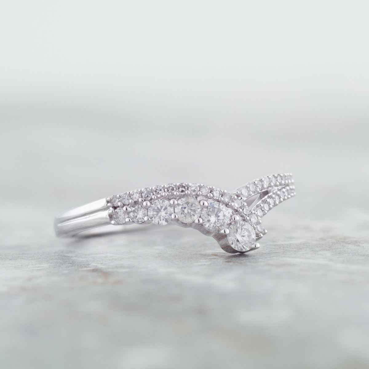 Journey Collection 1/3 ct. tw. Diamond Chevron Ring in 10K White Gold side profile