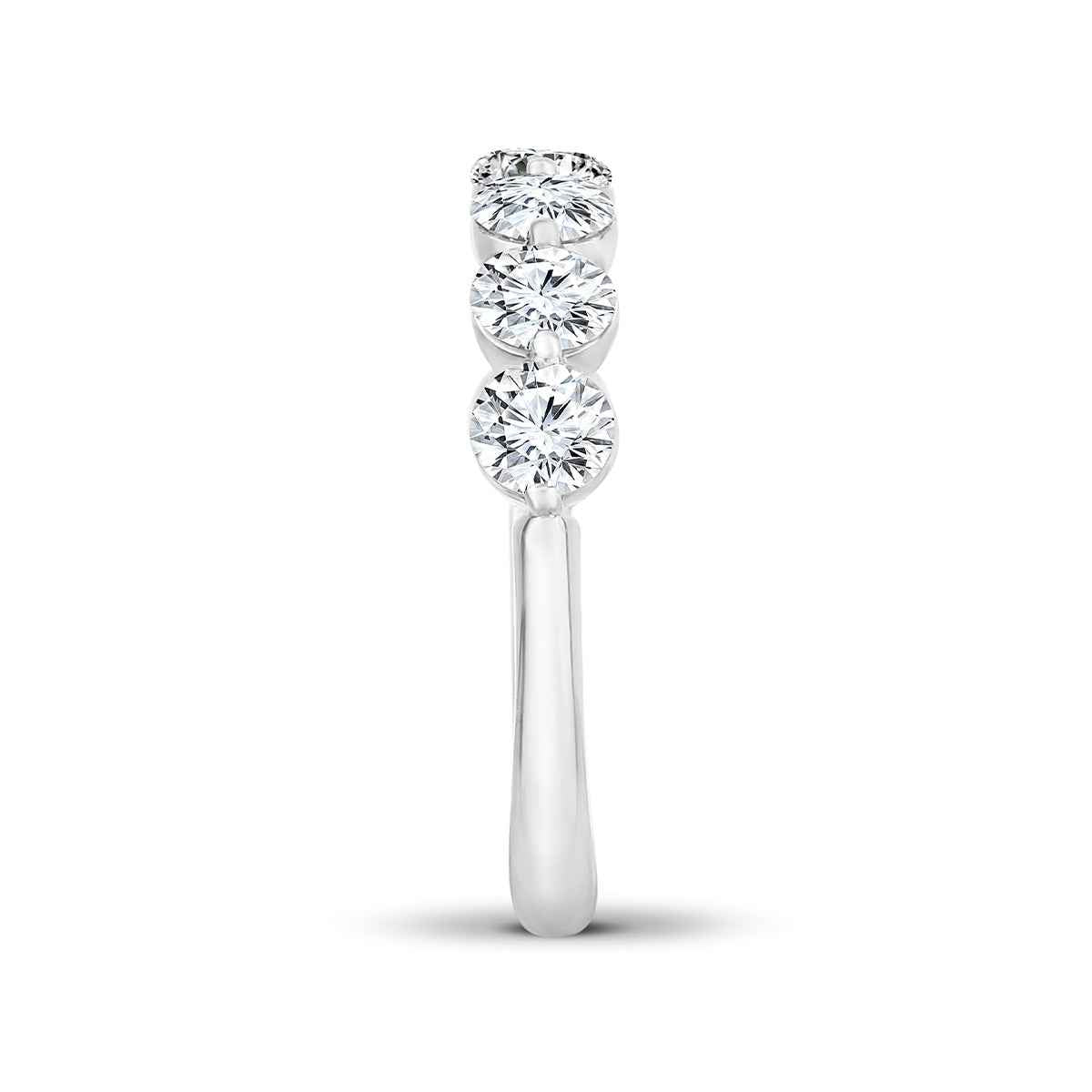 1-1/2 ct. tw. Round 7-Stone Diamond Ring in 14K White Gold close-up detail