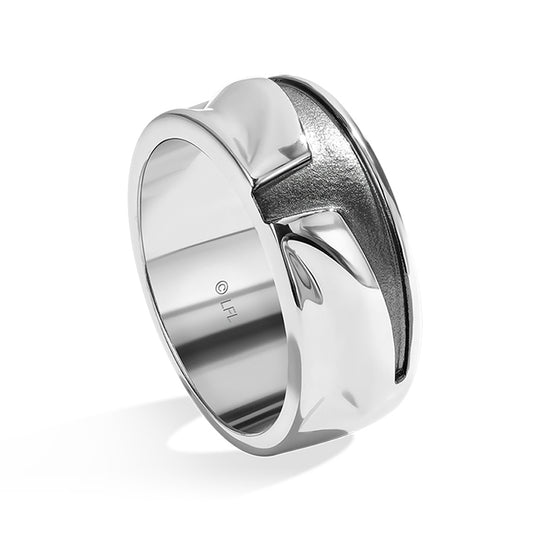 Star Wars The Mandalorian Ladies' Ring in Sterling Silver front view