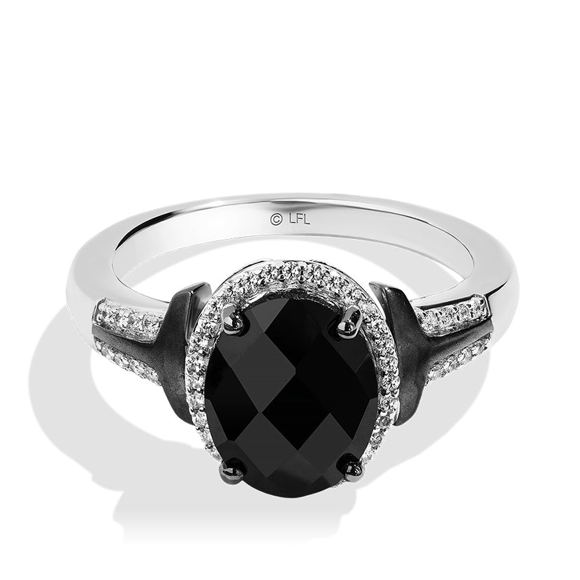 Star Wars The Mandalorian Oval Black Onyx & 1/6 ct. tw. Diamond Halo Ring with Black Rhodium Plating in Sterling Silver