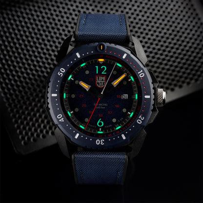 Luminox Men's ICE SAR Artic Quartz Black Carbonox Watch with Blue Dial & Rubber Strap side profile