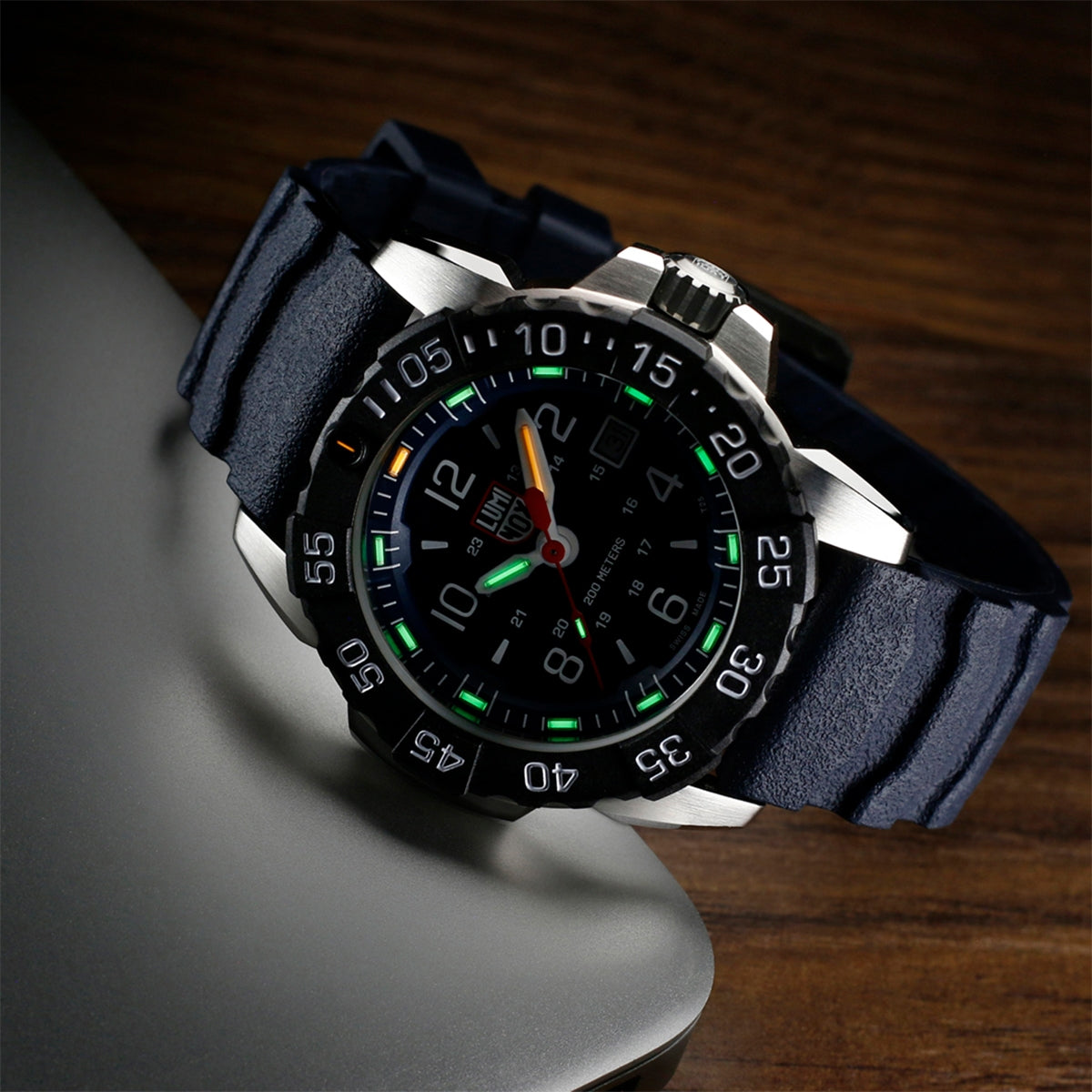 Luminox Men's Navy SEAL RSC Quartz Stainless Steel Watch with Blue Dial & Rubber Strap side profile